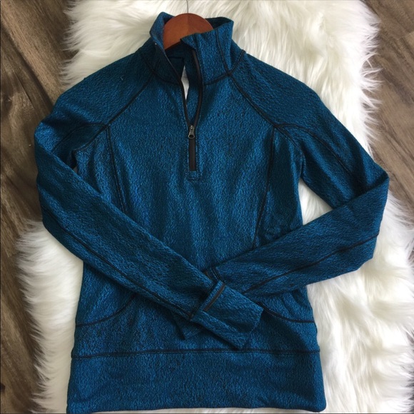 Reflective luluemon quarter zip - Picture 6 of 7